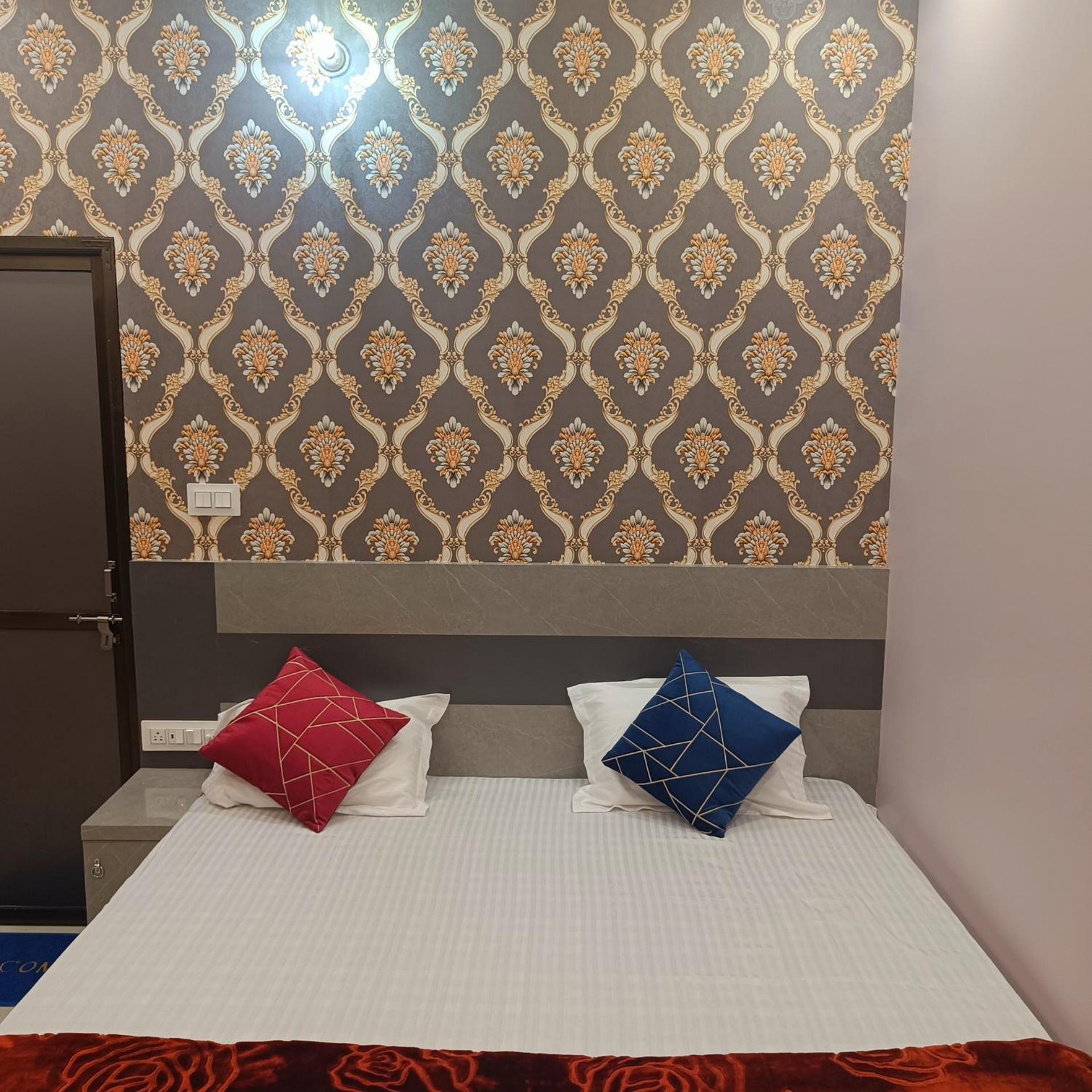 Ayodhya Palace Buitenkant foto