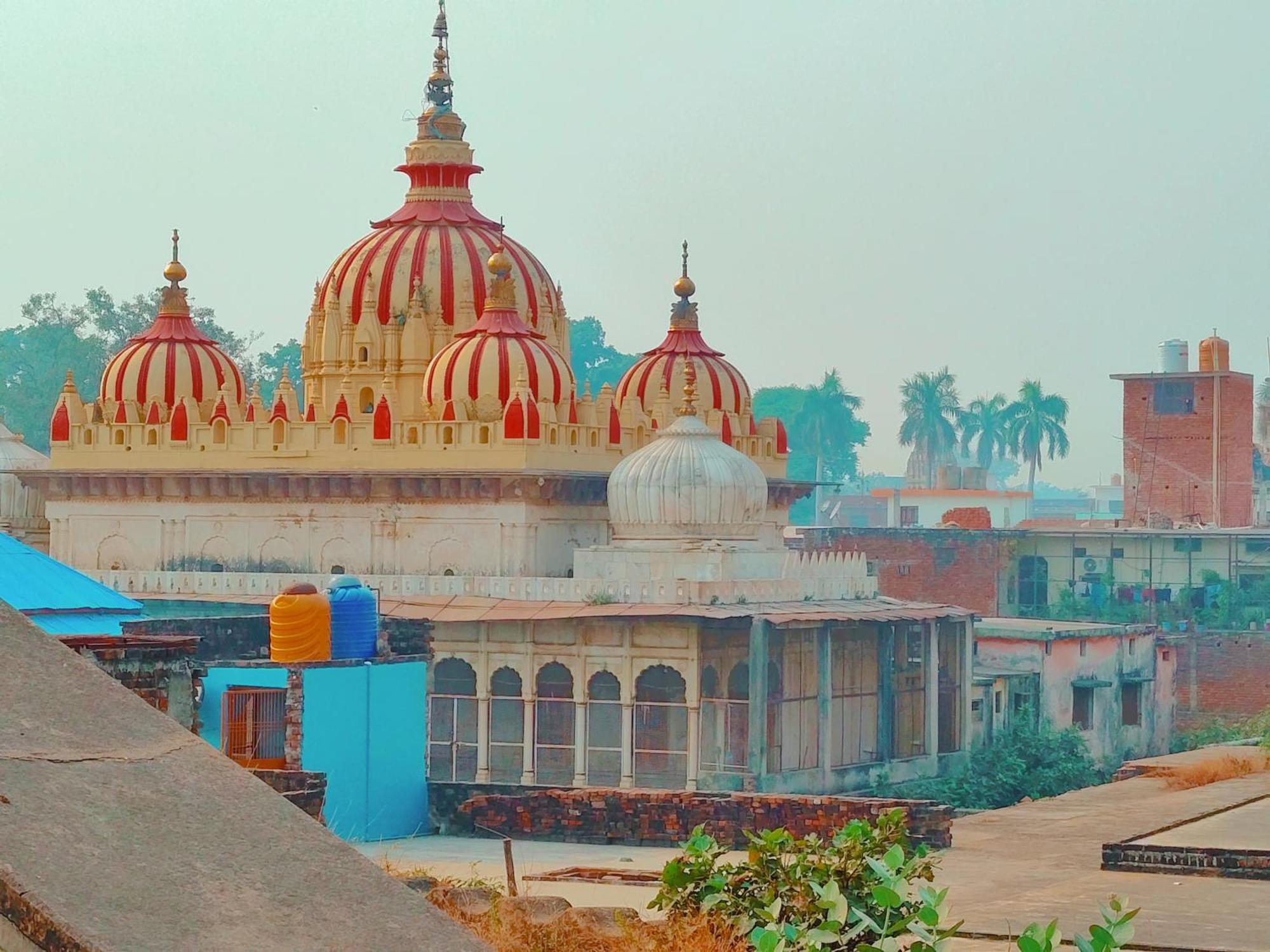 Ayodhya Palace Buitenkant foto