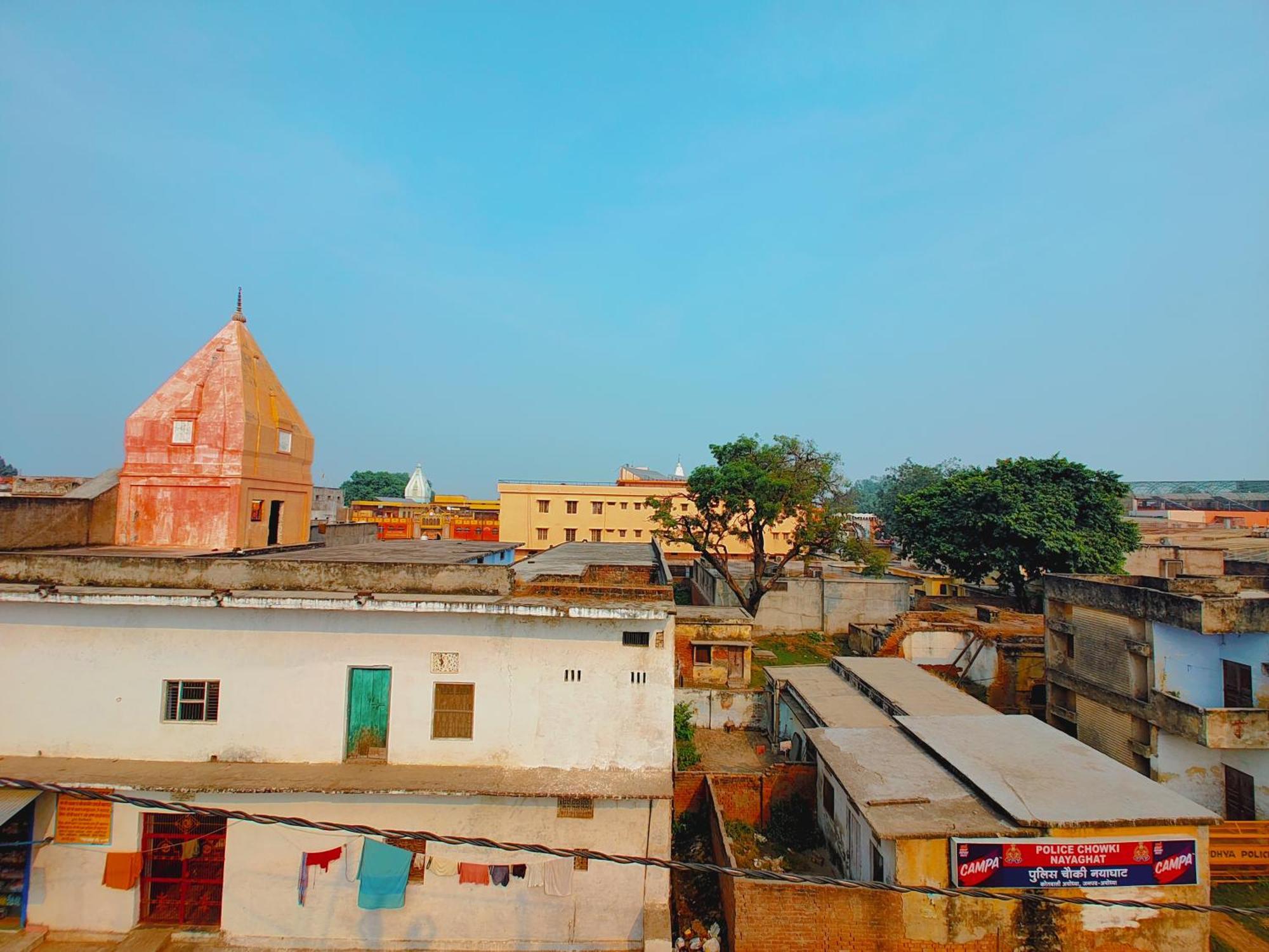 Ayodhya Palace Buitenkant foto