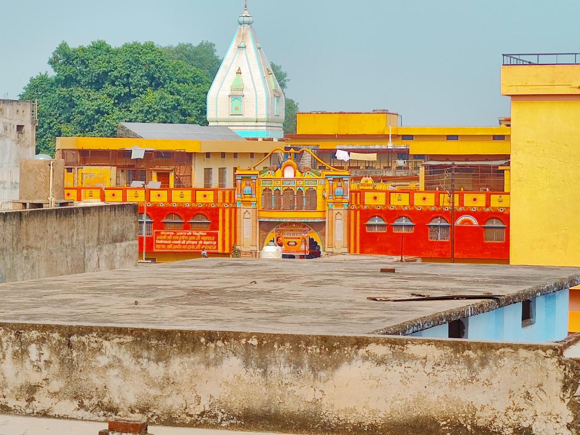 Ayodhya Palace Buitenkant foto