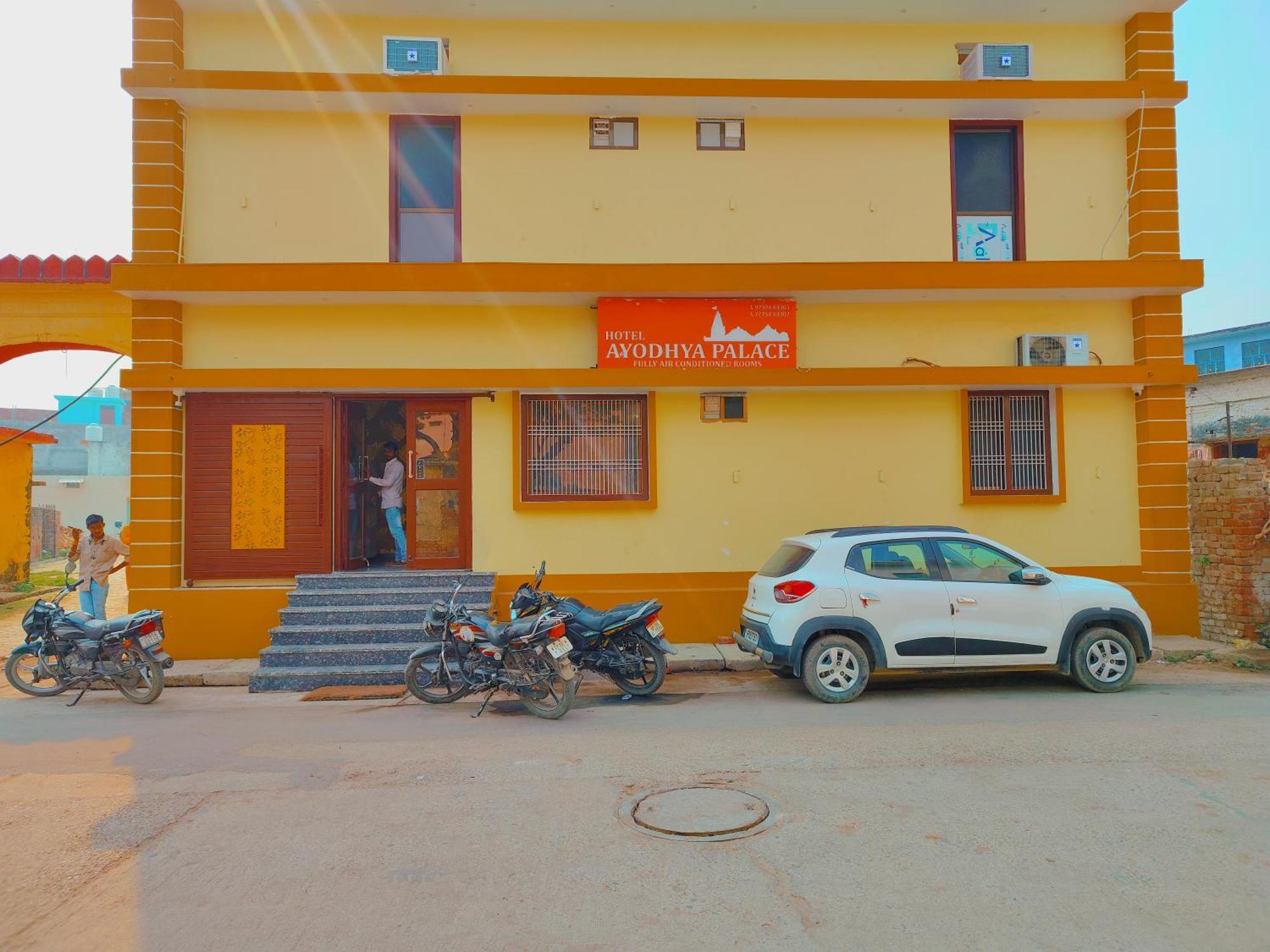 Ayodhya Palace Buitenkant foto